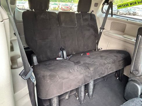 Used 2012 Dodge Grand Caravan Crew w/ Crew Value Pkg FWD image 13