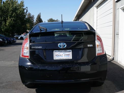 Used 2013 Toyota Prius Three image 13