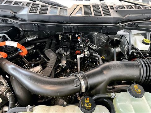 Used 2025 Ford F150 Lariat w/ Equipment Group 501A Mid image 34