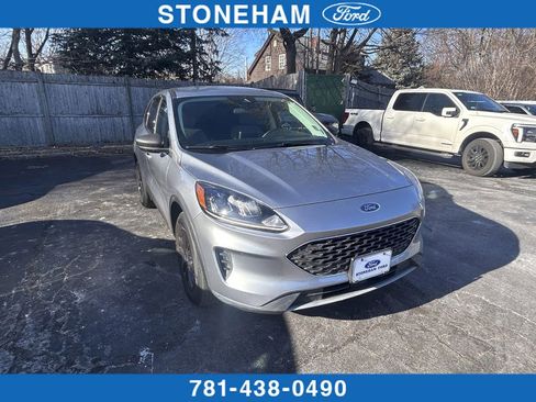 Used 2022 Ford Escape SE w/ Convenience Package AWD/4WD image 1