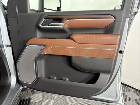 New 2026 GMC Sierra 2500 Denali Ultimate AWD/4WD image 15