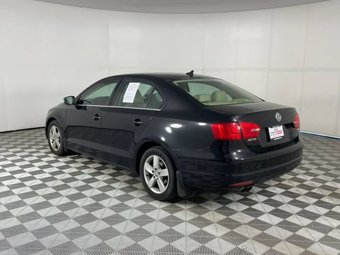Used 2013 Volkswagen Jetta TDI FWD image 15