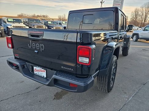 New 2026 Jeep Gladiator Sport image 10