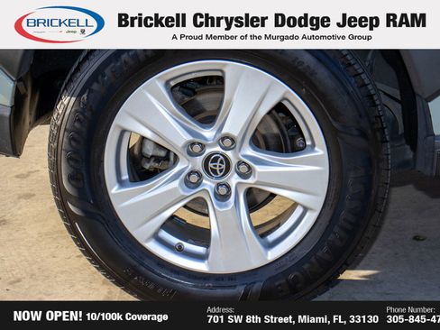 Used 2019 Toyota RAV4 XLE image 37