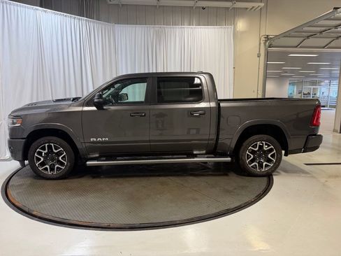 Used 2025 RAM 1500 Laramie AWD/4WD image 2