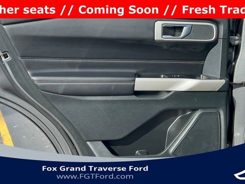 Certified 2022 Ford Explorer XLT w/ Equipment Group 202A image 34