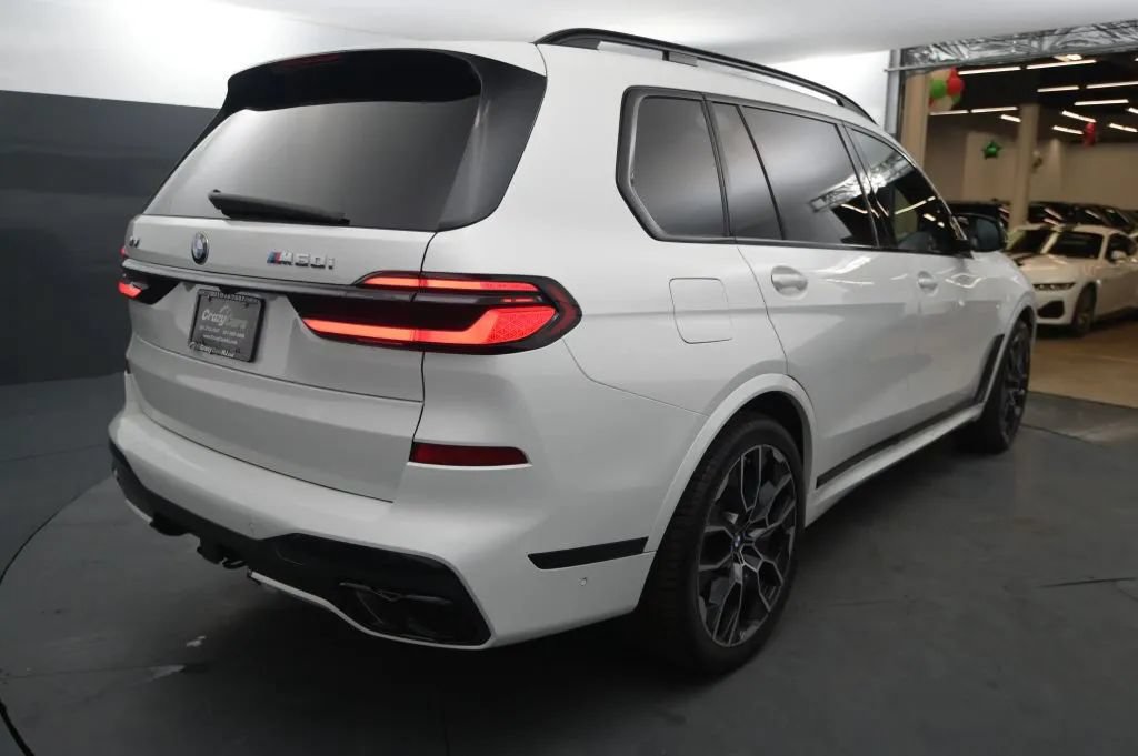 Used 2024 BMW X7 M60i w/ Executive Package AWD/4WD image 5