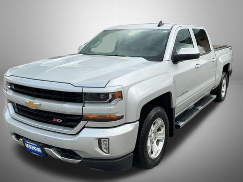 Used 2018 Chevrolet Silverado 1500 LT w/ All Star Edition AWD/4WD image 1