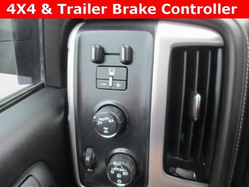 Used 2018 GMC Sierra 1500 SLT w/ SLT Premium Package image 17