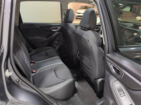 Used 2022 Subaru Forester Premium AWD/4WD image 11