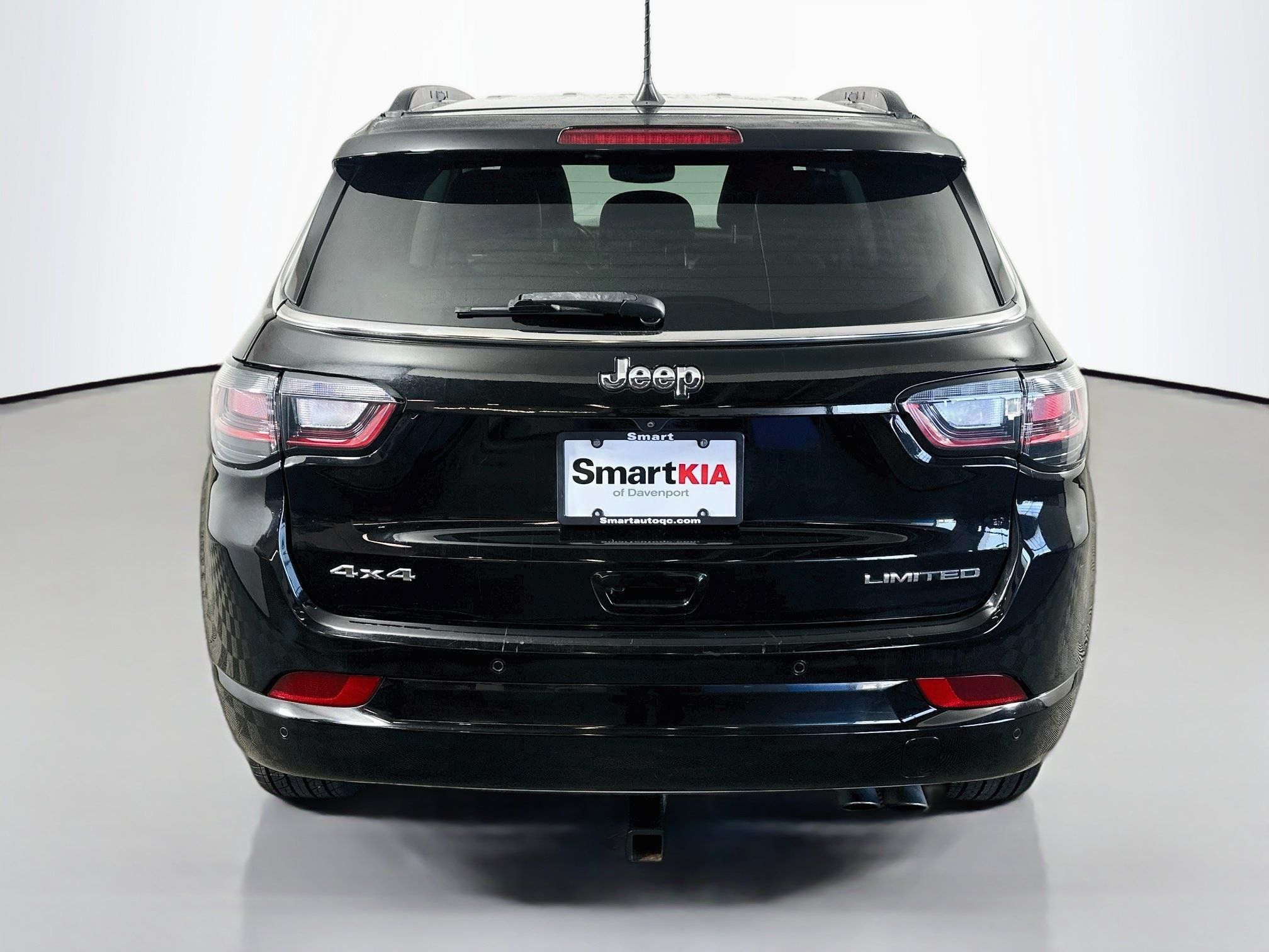 Used 2022 Jeep Compass Limited w/ Elite Group AWD/4WD image 6