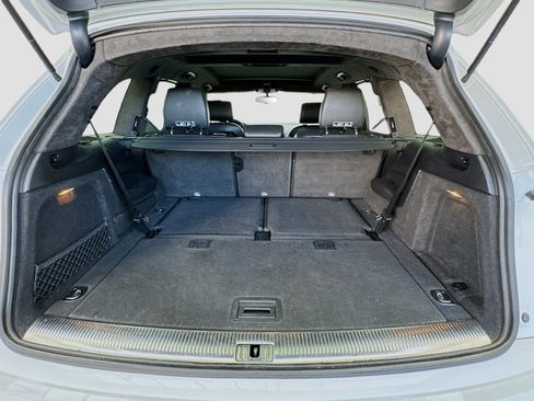 Used 2015 Audi Q7 3.0T S line Prestige w/ Luxury Package image 18