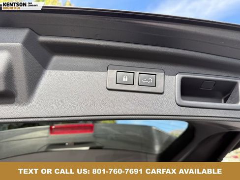 Used 2024 Subaru Forester Premium AWD/4WD image 34
