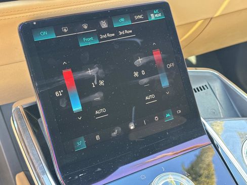 New 2025 Cadillac Escalade IQ Luxury 2 image 25