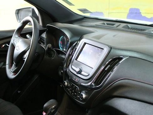 Used 2024 Chevrolet Equinox RS w/ LPO, Floor Liner Package AWD/4WD image 12