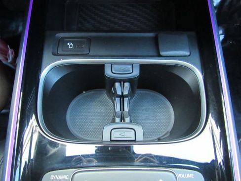 Used 2022 Mercedes-Benz EQB 300 4MATIC w/ Exclusive Package image 45