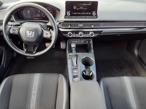 Used 2023 Honda Civic Sport image 4