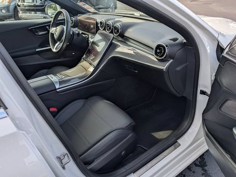 Used 2023 Mercedes-Benz C 300 Sedan image 9