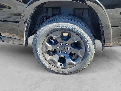 New 2025 RAM 1500 Big Horn AWD/4WD image 4