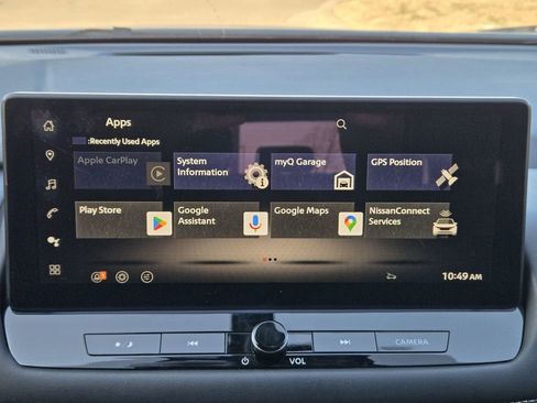 Used 2025 Nissan Rogue SL image 15