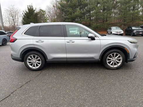 Used 2024 Honda CR-V EX image 6