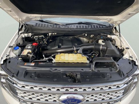 Used 2019 Ford Expedition Platinum AWD/4WD image 40