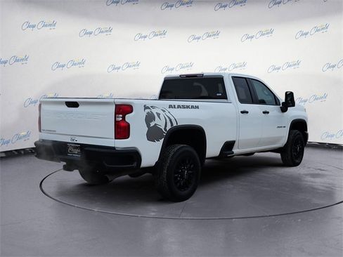 Used 2024 Chevrolet Silverado 2500 W/T image 5