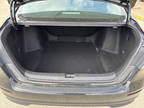 Used 2023 Honda Accord EX image 7