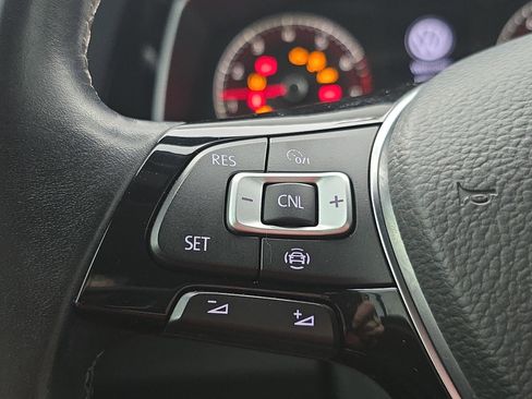 Used 2019 Volkswagen Jetta R-Line FWD image 16