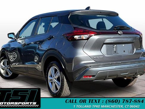 Used 2022 Nissan Kicks S image 13