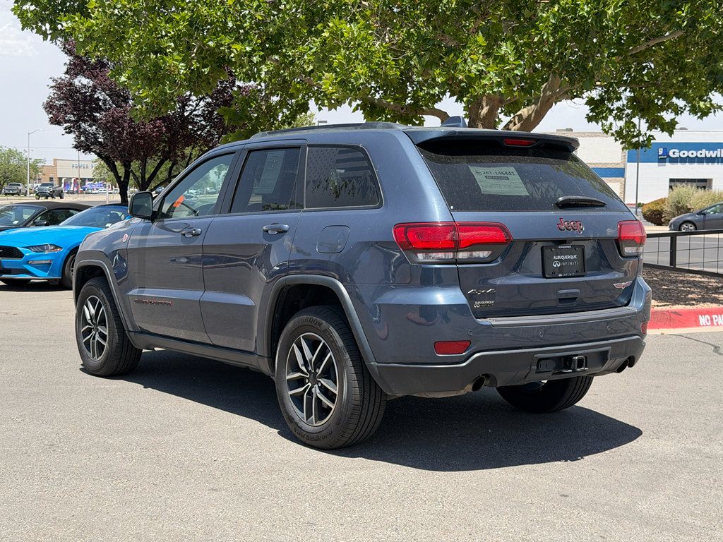 Used 2019 Jeep Grand Cherokee Trailhawk w/ Trailhawk Luxury Group AWD/4WD image 8
