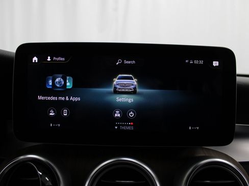 Used 2022 Mercedes-Benz GLC 300 4MATIC w/ Driver Assistance Package image 47