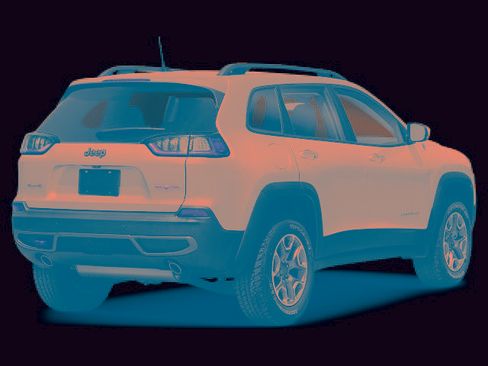 Used 2022 Jeep Cherokee Trailhawk w/ Sound & Nav Group AWD/4WD image 2