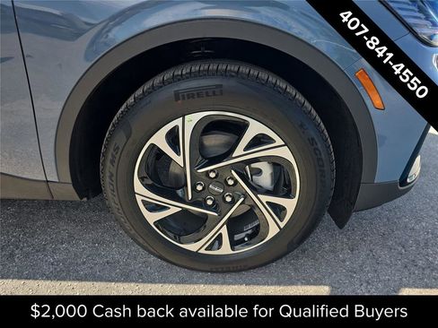 New 2026 Lincoln Nautilus Premier w/ Jet Appearance Package AWD/4WD image 8