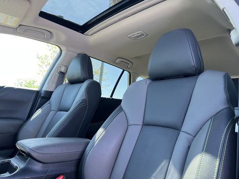 Used 2024 Subaru Outback Onyx Edition AWD/4WD image 23