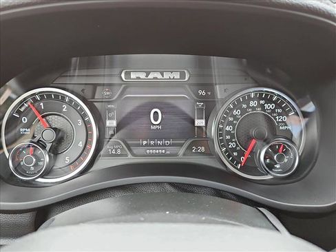 Used 2022 RAM 2500 Laramie AWD/4WD image 10