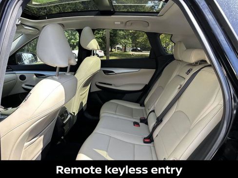 Used 2020 INFINITI QX50 Essential w/ Convenience Package image 15
