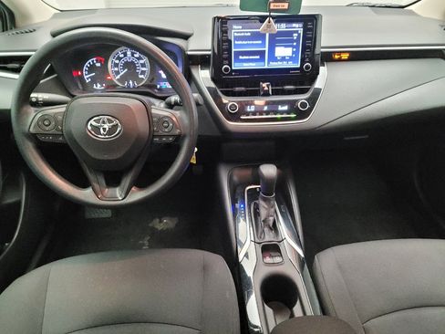 Used 2022 Toyota Corolla LE FWD image 22