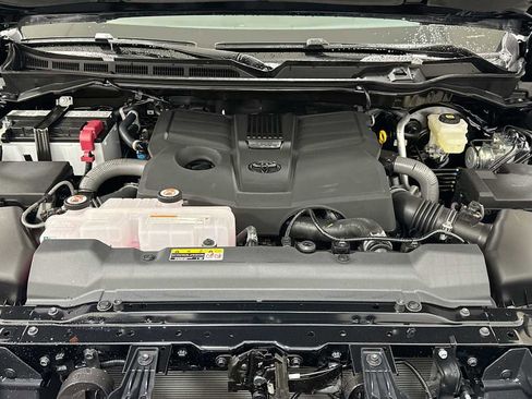 New 2025 Toyota Tundra SR5 image 30