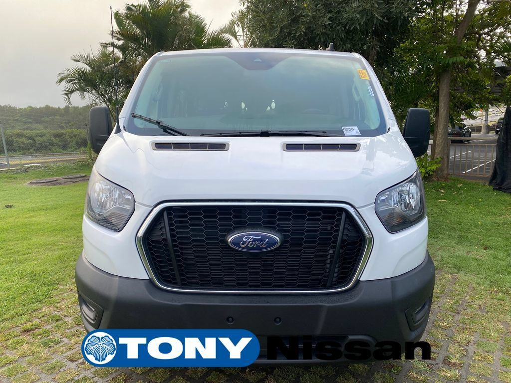 Used 2025 Ford Transit 250 Low Roof w/ Exterior Upgrade Package RWD image 2