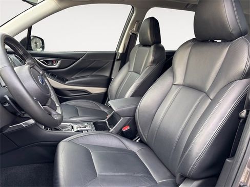 Certified 2024 Subaru Forester Limited image 9