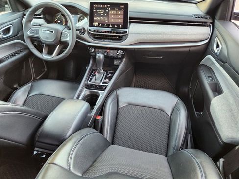 Used 2023 Jeep Compass Latitude w/ Sun and Sound Group image 26