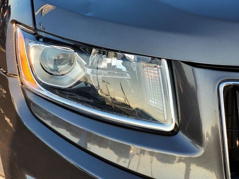 Used 2015 Jeep Grand Cherokee Limited image 11