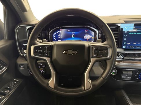 Used 2024 Chevrolet Silverado 1500 RST w/ Z71 Off-Road Package AWD/4WD image 16