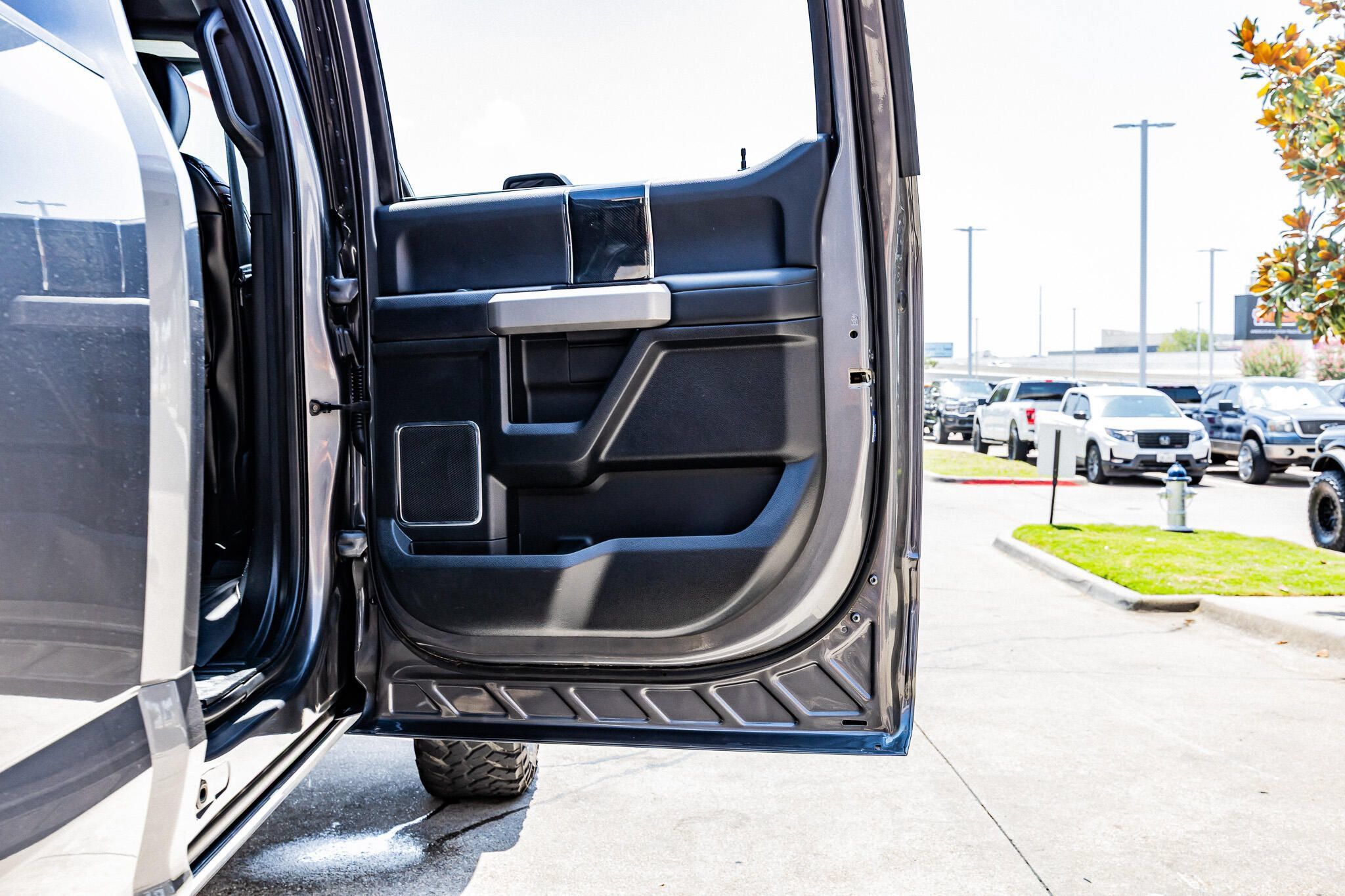 Used 2021 Ford F250 Platinum AWD/4WD image 45