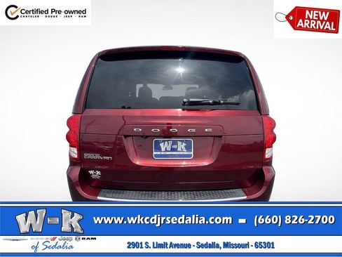 Used 2020 Dodge Grand Caravan SE FWD image 8