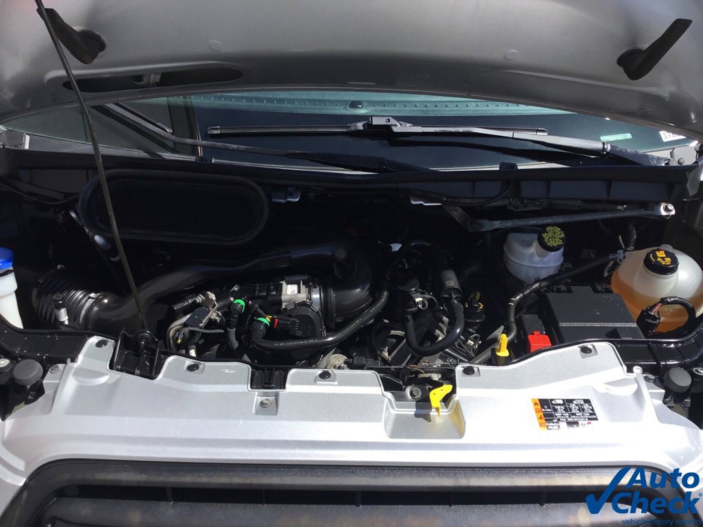 Used 2020 Ford Transit 250 Medium Roof AWD w/ Load Area Protection Package image 36