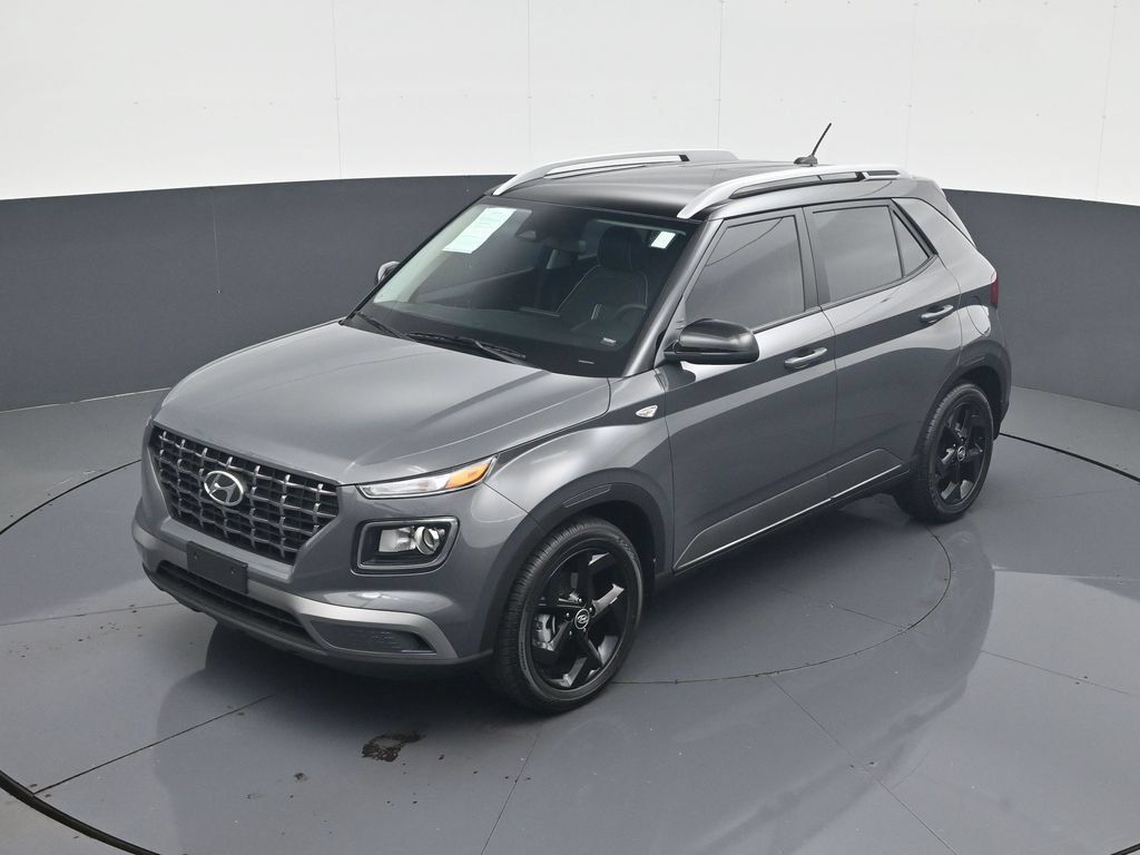 Certified 2026 Hyundai Venue SEL FWD image 14