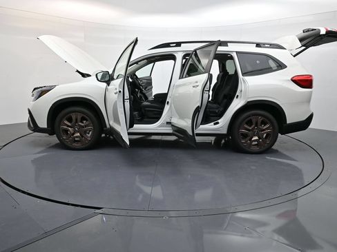 Certified 2025 Subaru Ascent Bronze Edition w/ Popular Package #2 AWD/4WD image 44