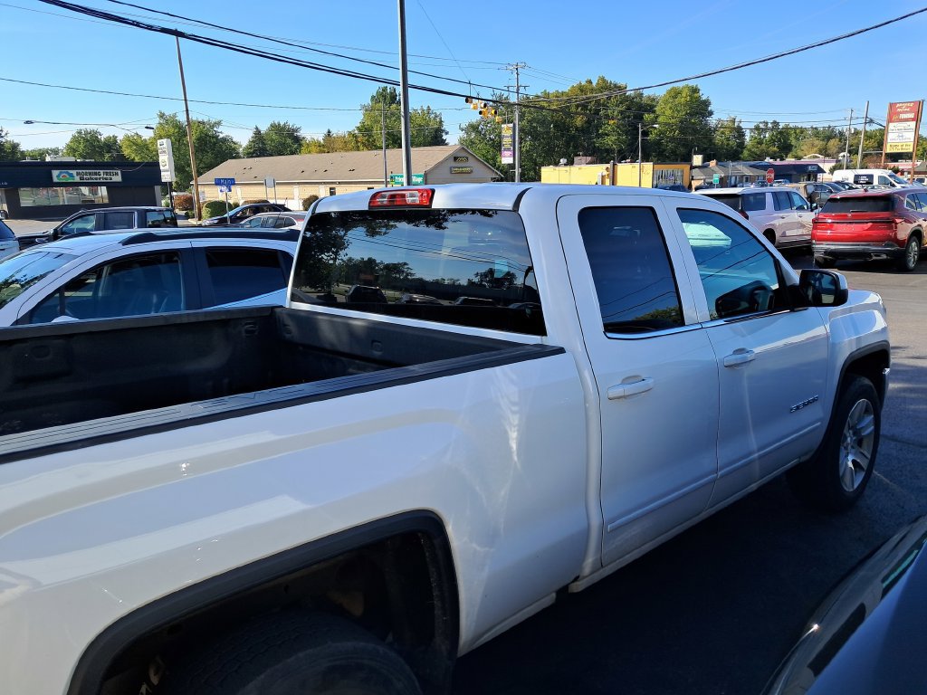 Used 2019 GMC Sierra 1500 SLE w/ SLE Value Package AWD/4WD image 7